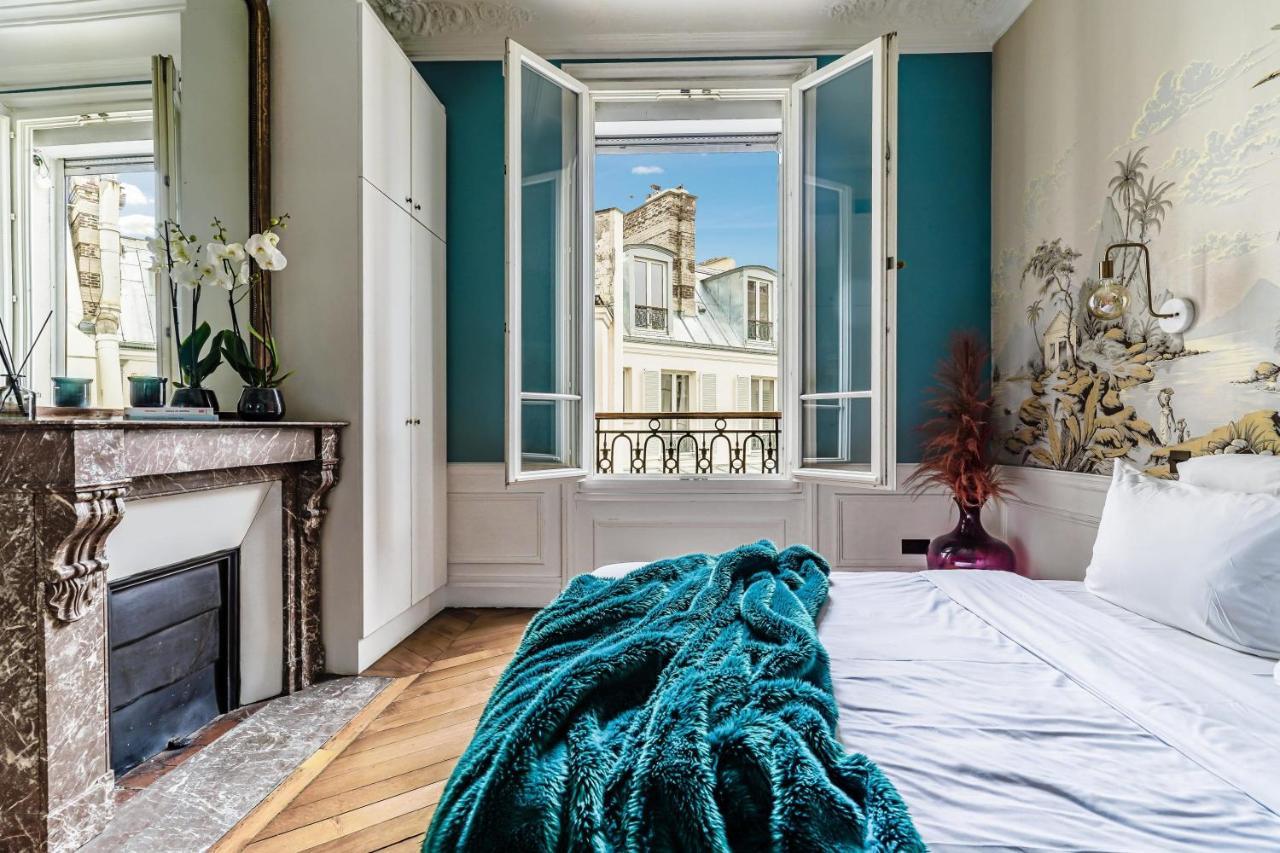 Luxurious Penthouse Near Champs Elysees And Front Of Eiffel Tower In Heart Of 8 * Paris