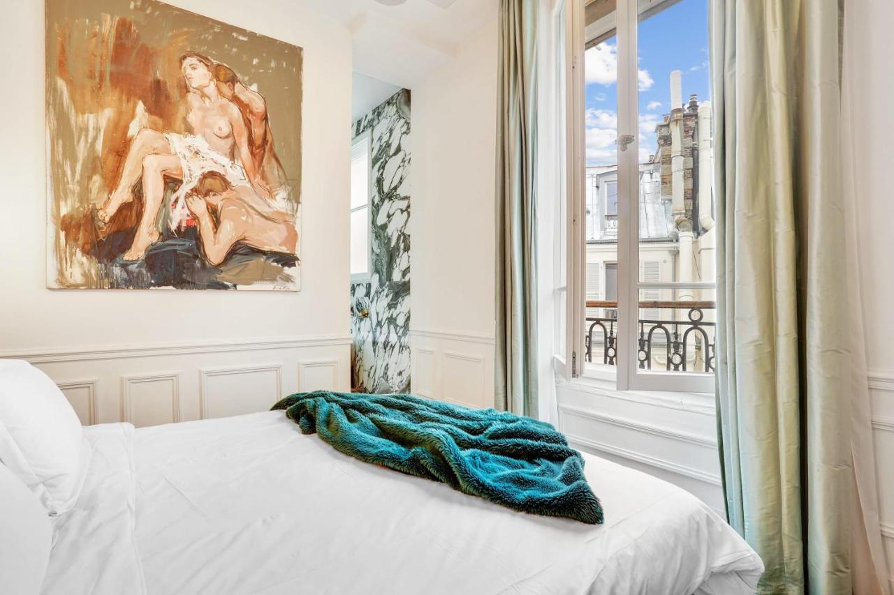 Luxurious Penthouse Near Champs Elysees And Front Of Eiffel Tower In Heart Of 8 Apartment *